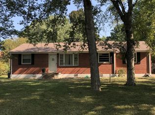 108 Pleasant Dr, Columbia, TN 38401