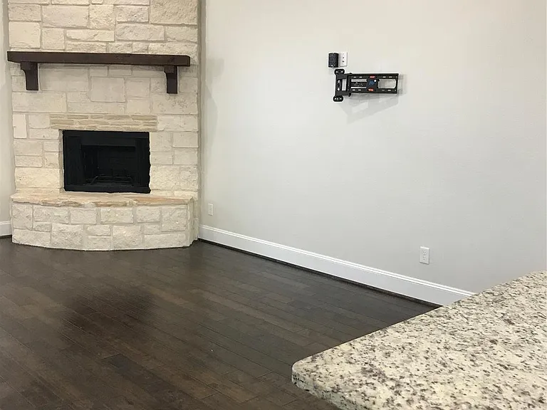 2226 Falcon Brook Dr — Photo 12