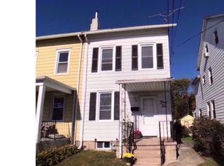32 Union St, Morrisville, PA 19067