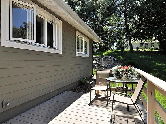 Imagine enjoying a wonderful afternoon on the decking or take the fun to the back yard!  Great setting!