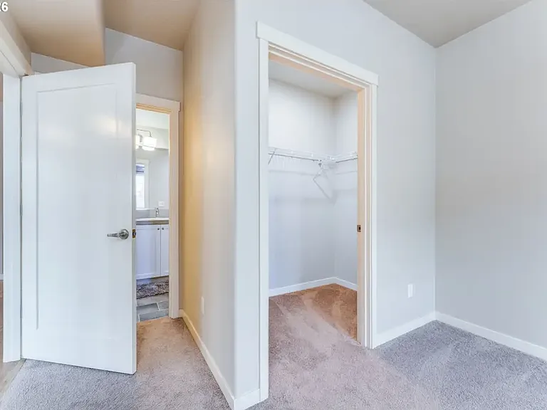17149 SW Snowdale St #103 — Photo 17