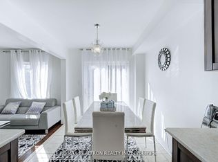 88 Banbrooke Cres, Newmarket, ON L3X 2W9