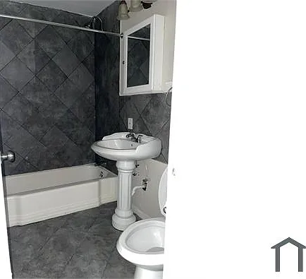 7000 Cleveland Ave — Photo 5