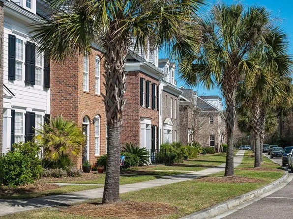 810 Rue Dr, Charleston, SC 29414