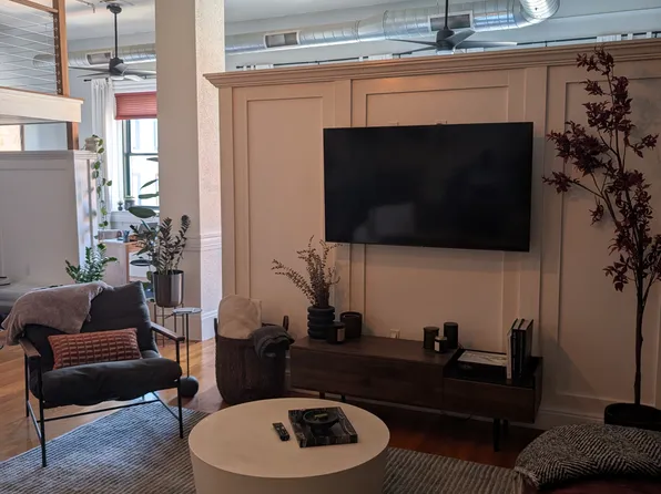 70 Exchange St APT 303, Lynn, MA 01901