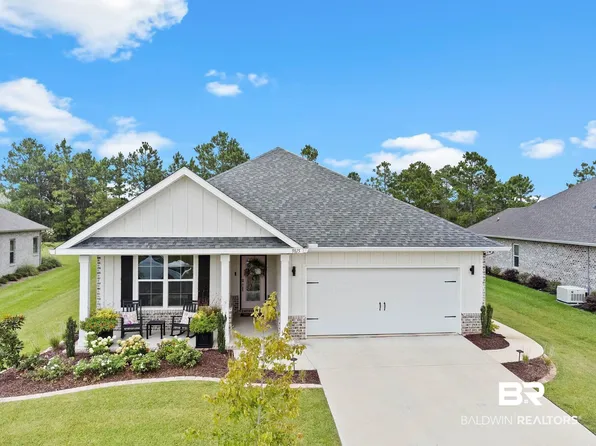 9815 Lakeview Dr, Foley, AL 36535