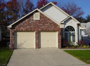 1466 Burr Oak Rd, Toms River, NJ 08755