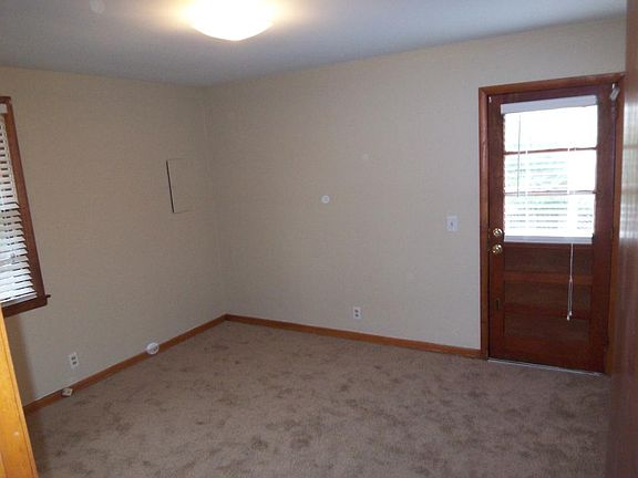 3rd image of 2141 Belcourt Ave APT 7