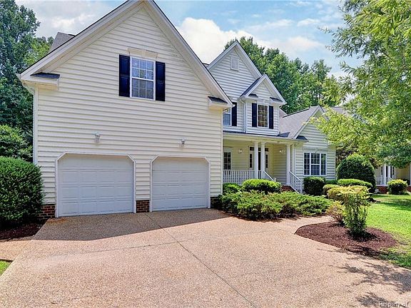 3rd image of 109 Clipper Ct