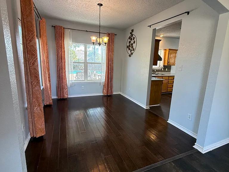 222 Glen Ridge Dr — Photo 6