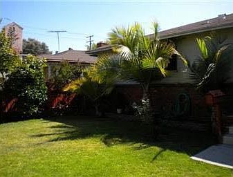 1st image of 2325 Walgrove Ave