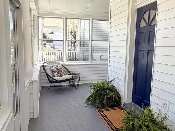 21 Woodlawn Ave, Annapolis, MD 21401