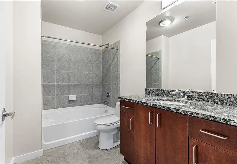 250 Pharr Rd #308 — Photo 10