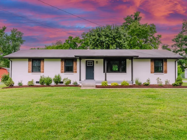 108 Shadydale Dr, Hendersonville, TN 37075