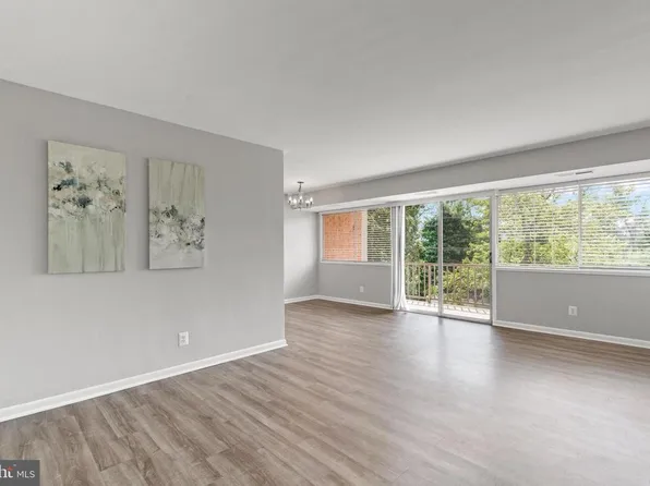 5801 Quantrell Ave, Alexandria, VA 22312