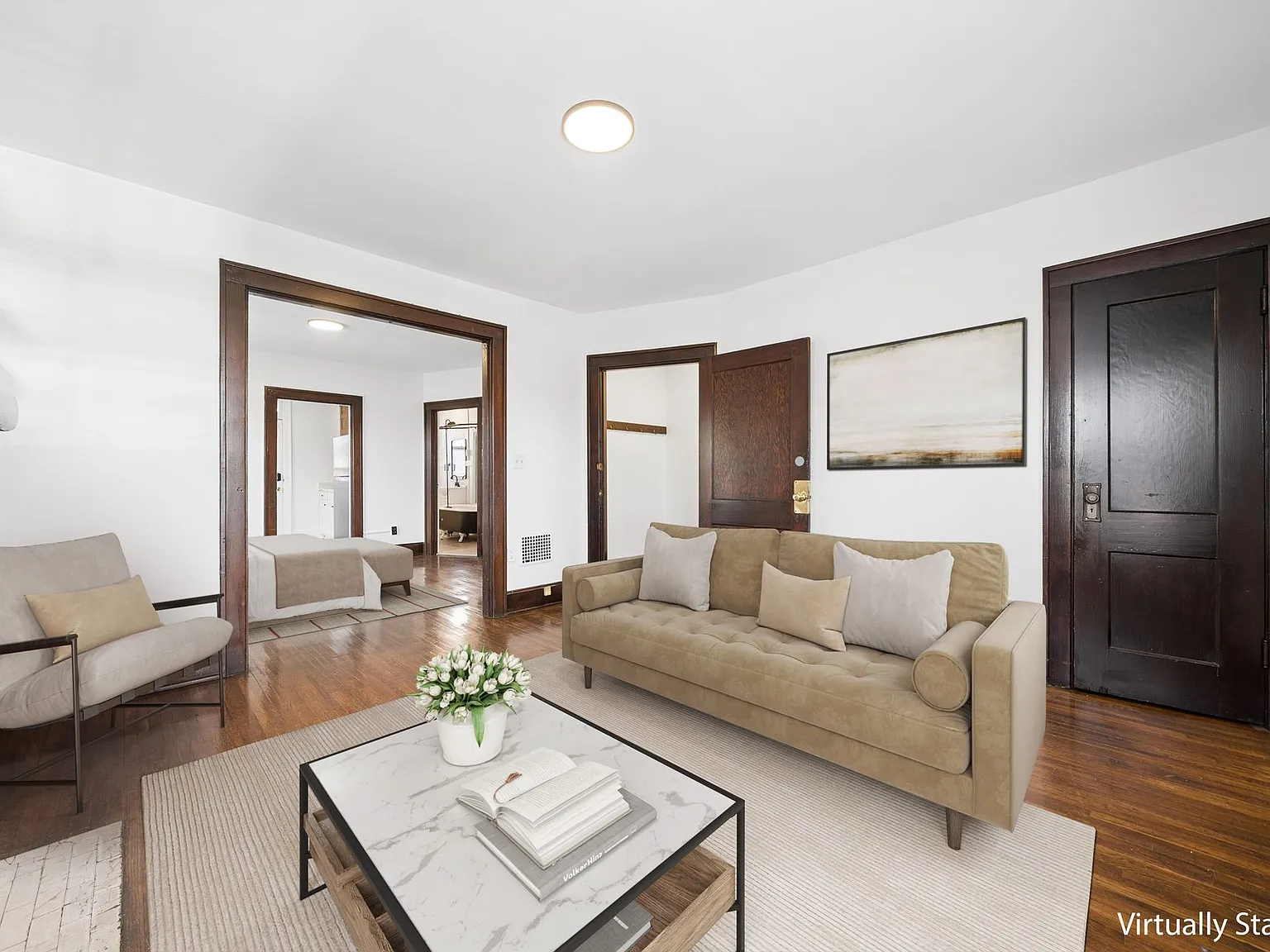 Studio, 700 sqft, $1,375 — Photo 4
