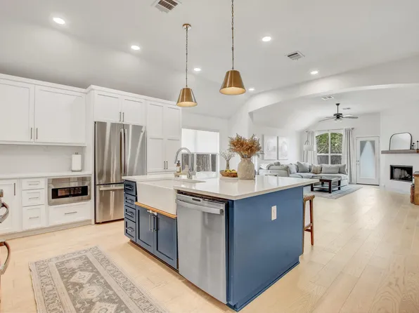 8109 Campeche Bay Pl, Round Rock, TX 78681