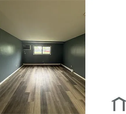 15412 Maple Park Dr #4 — Photo 3