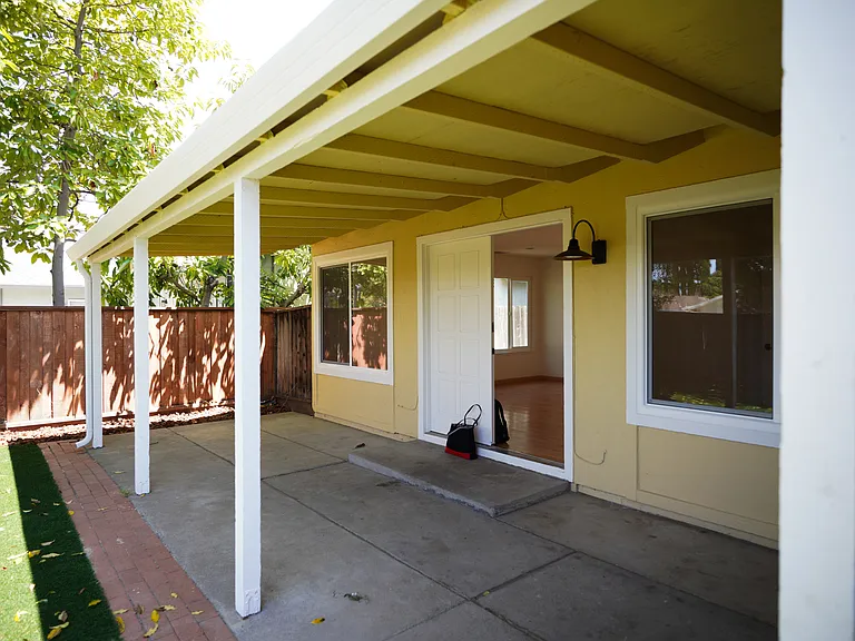 1510 Sierraville Ave — Photo 4