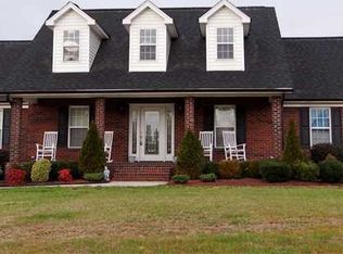 2502 Burton Estates Ln, Lincolnton, NC 28092