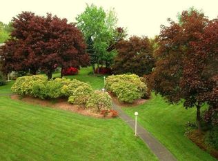 6319 Sand Point Way NE, Seattle, WA 98115