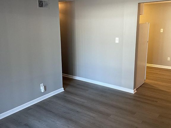 2nd image of 770 W Ferry St #13A