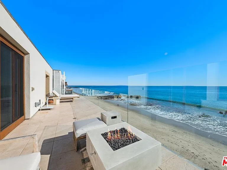 25302 Malibu Rd — Photo 19