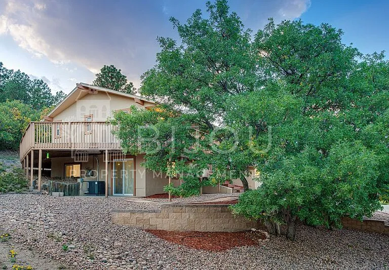 355 Waco Ct — Photo 34