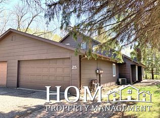 25 Camelot Ln, Mankato, MN 56001