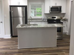 700 Yorktown Rd, Poquoson, VA 23662