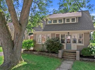 17 Lord St, Edgerton, WI 53534