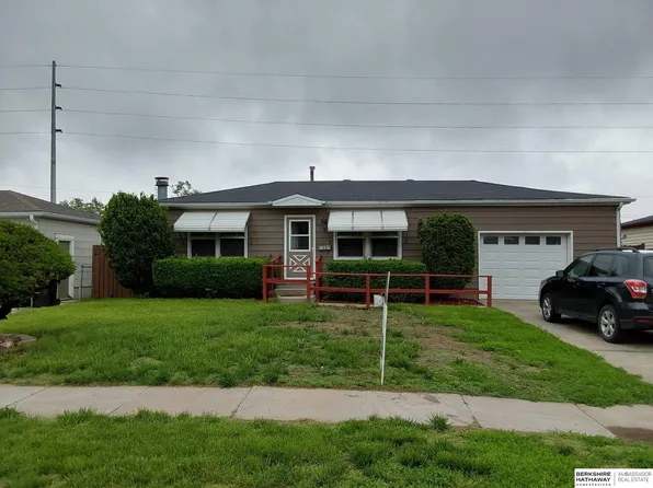 7331 S 72nd Ave, La Vista, NE 68128
