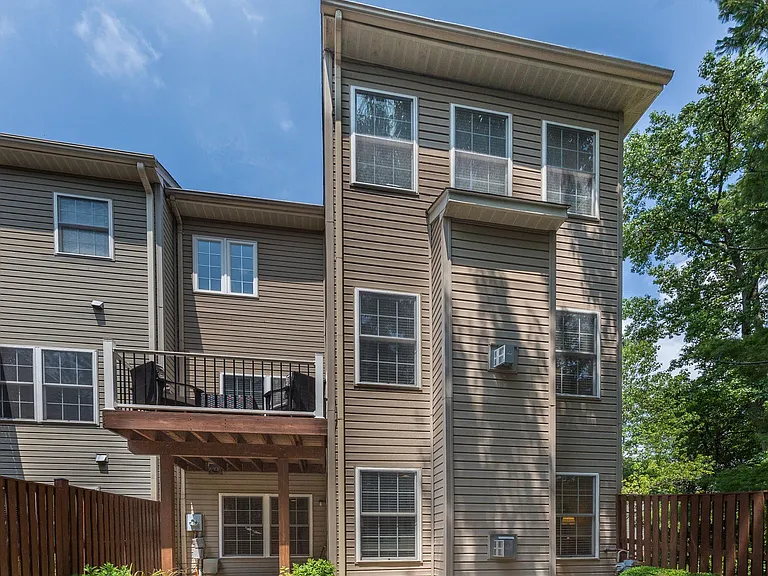 3826 Elmwood Towne Way — Photo 28
