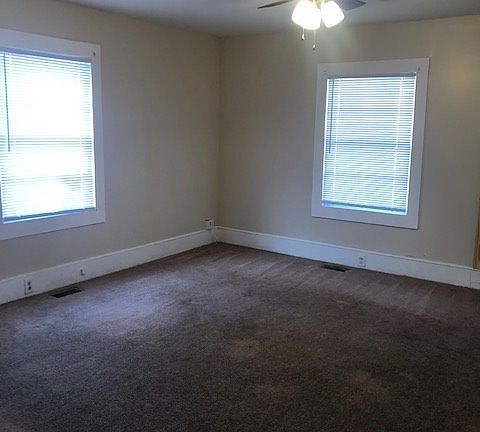 3rd image of 675 Reynolds St