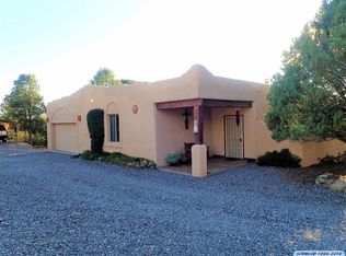 10 Euphoria Rd, Silver City, NM 88061