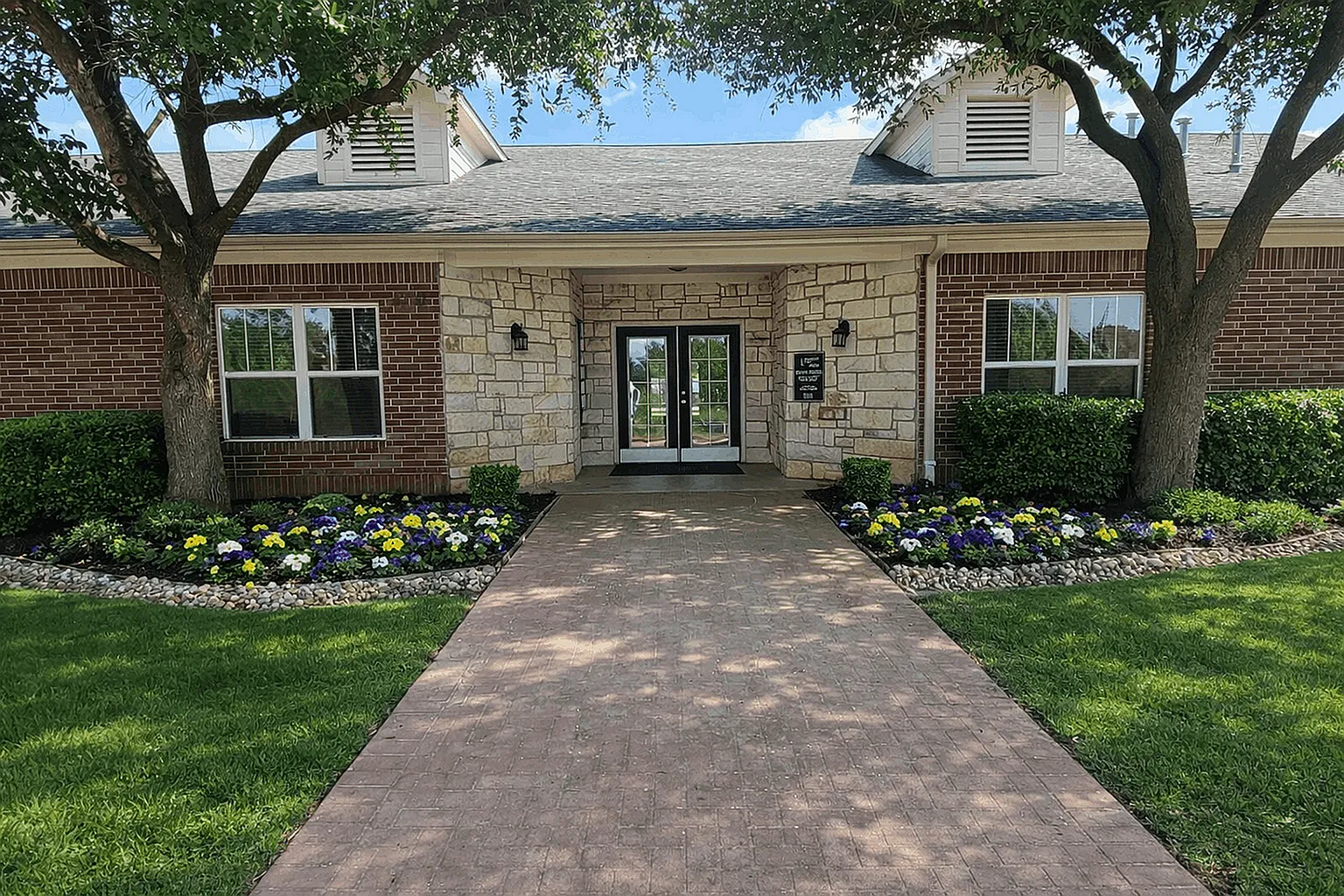 Southwest Pines — Photo 2