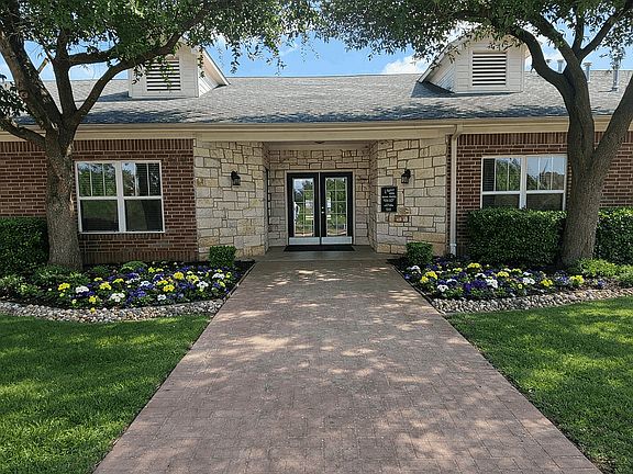 Leasing Office at Southwest Pines Apartments in Tyler, TX | Affordable & Convenient