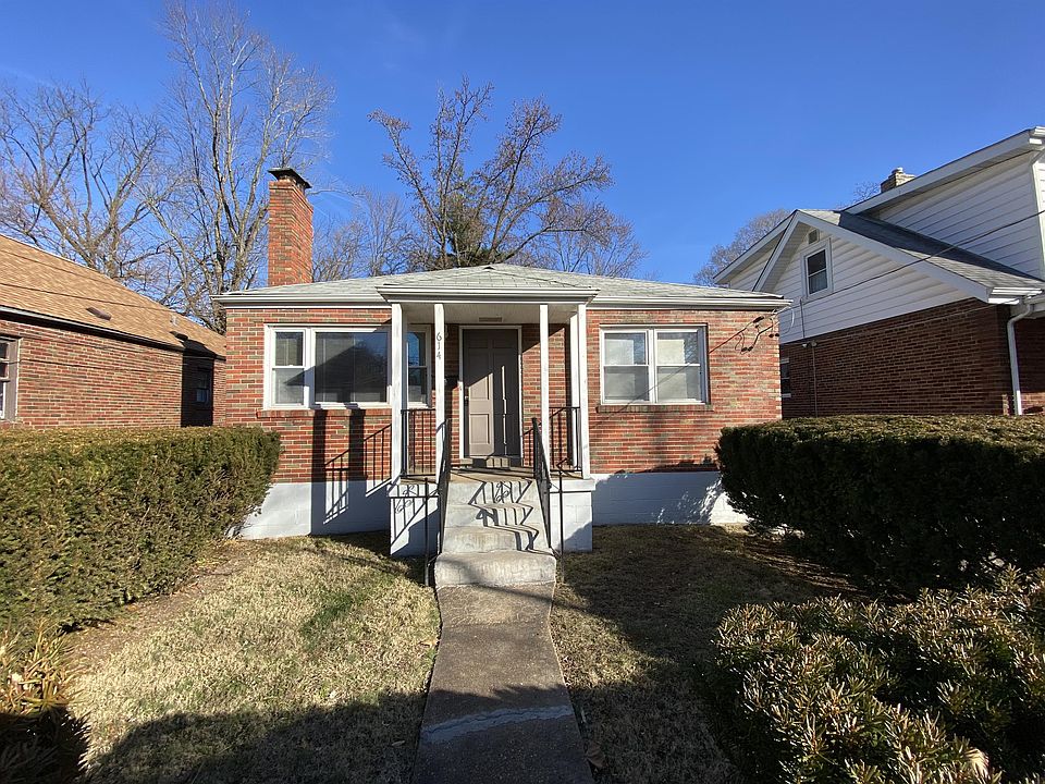 1st image of 614 Tesmore Pl