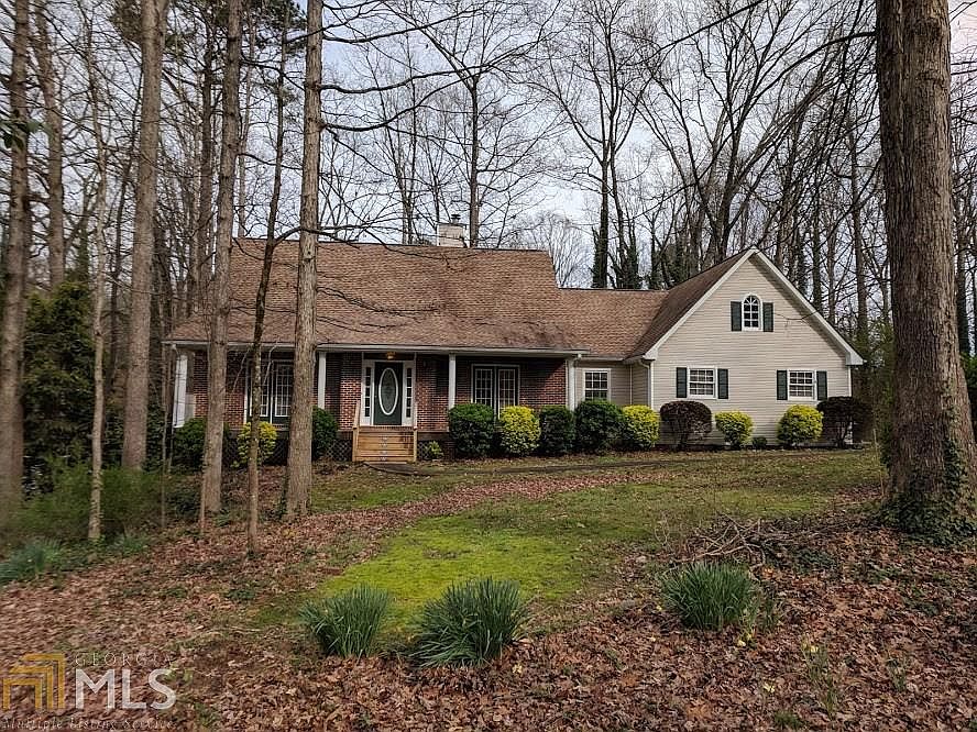 1st image of 545 Woodland Ln