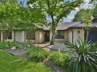 2403 Muirfield Cir, Austin, TX 78747