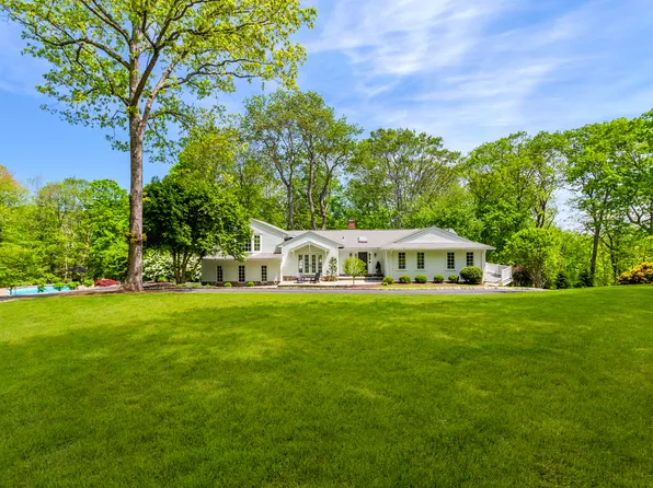 95 Treadwell Lane, Weston, CT 06883