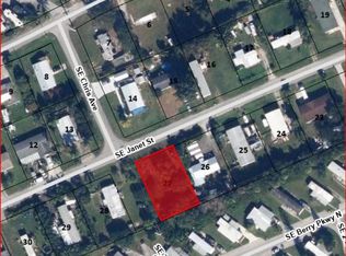 2742 SE Janet St, Stuart, FL 34997