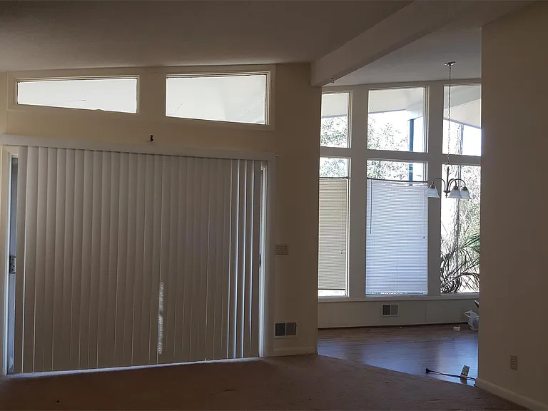 208 Latonea Dr — Photo 6