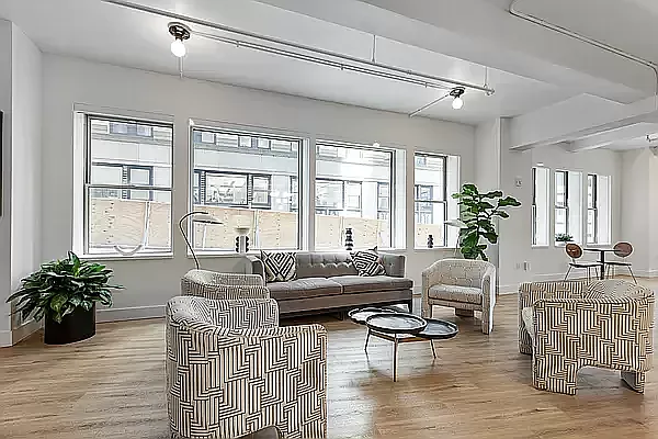 Rented by Platinum Properties | media 8