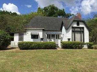 226 Carlton Ave, Deland, FL 32720