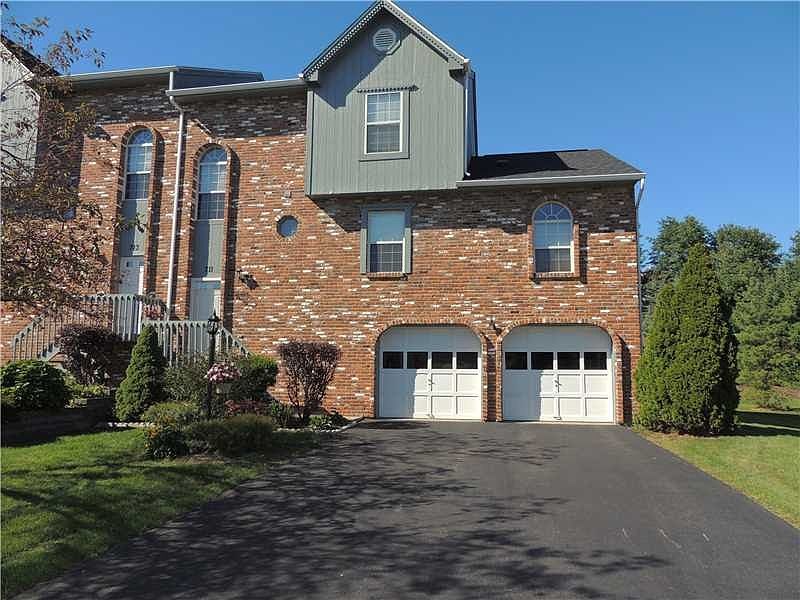 1st image of 711 Sunset Cir