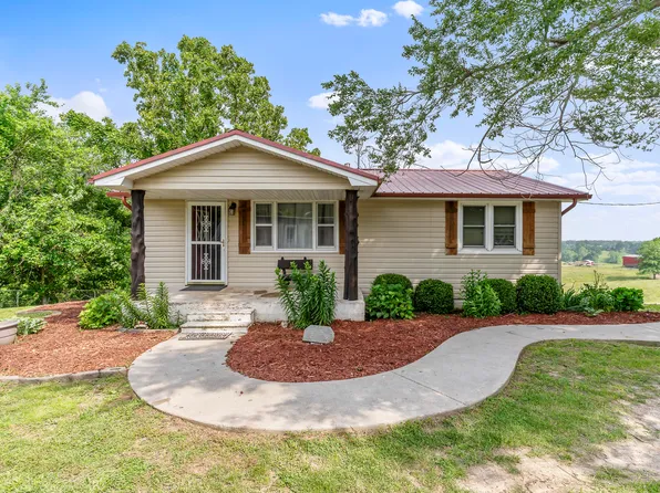 3016 State Highway O, Seymour, MO 65746
