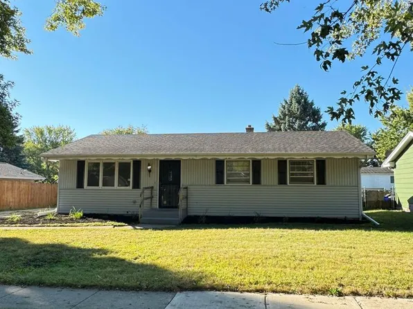 5041 Carol Ct, Rockford, IL 61108