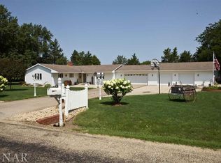 8613 Burns Hill Rd, Clinton, IL 61727