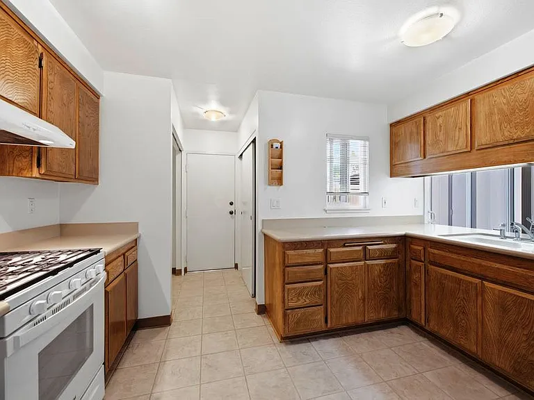 28832 Conejo View Dr — Photo 3